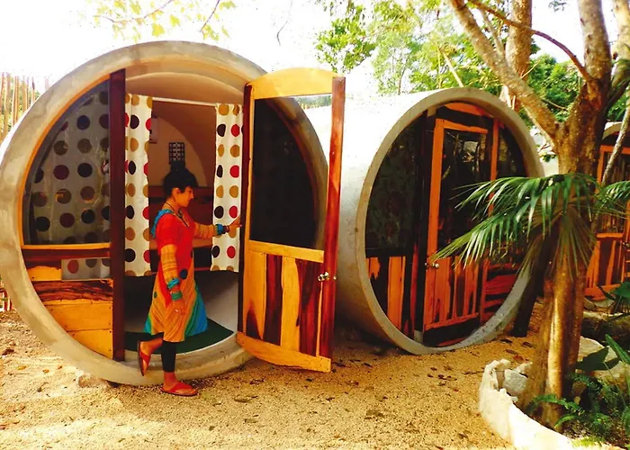 Tubo - Unique Hostal Tulum
