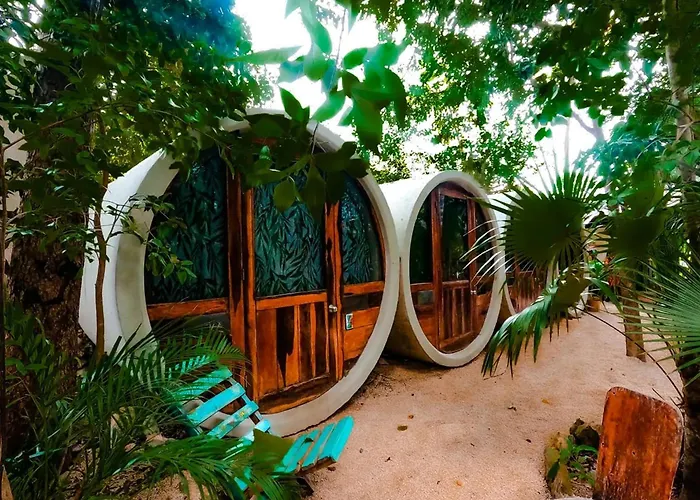 Hostal Tubo - Unique *